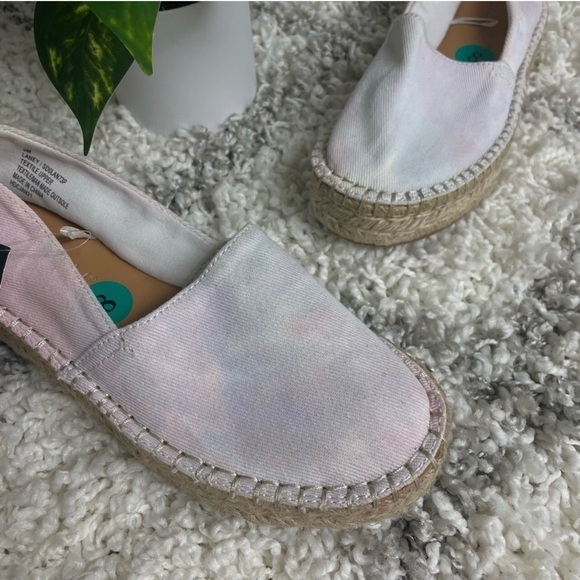 NWT Splendid Laney Tie Dye Espadrilles Size 8 - Picture 1 of 8